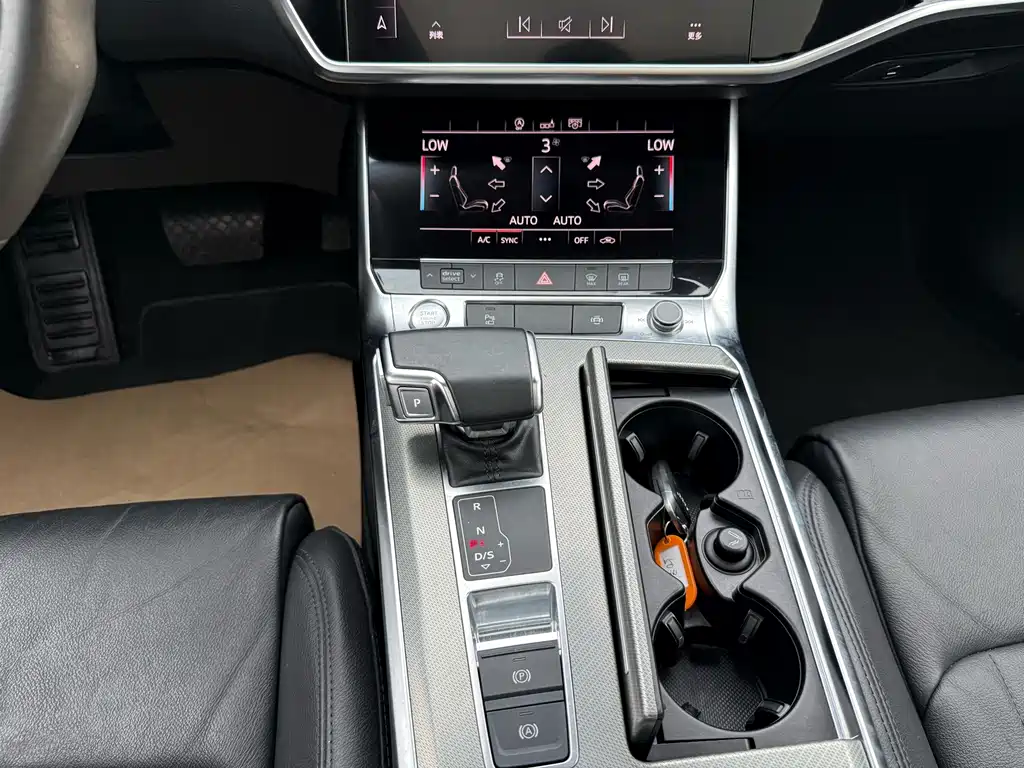 Audi A6L — миниатюра 6