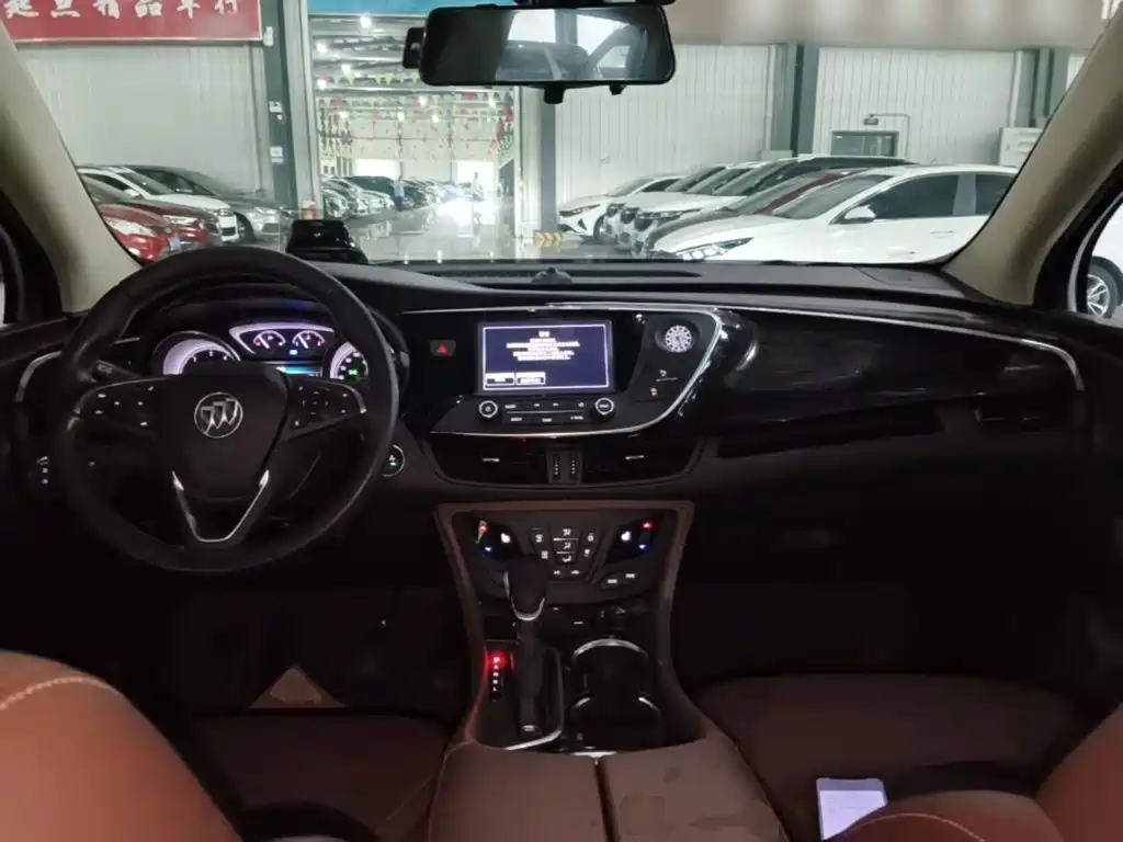 Buick Envision Plus — миниатюра 10