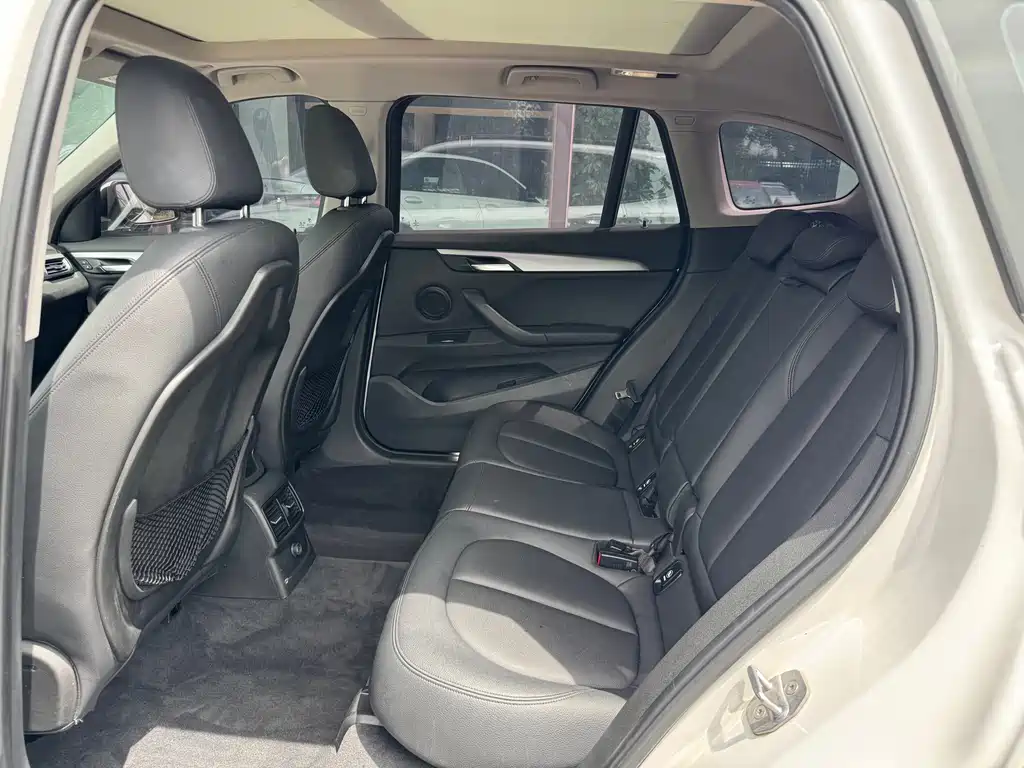 BMW X1 2016 sDrive18Li Fashion