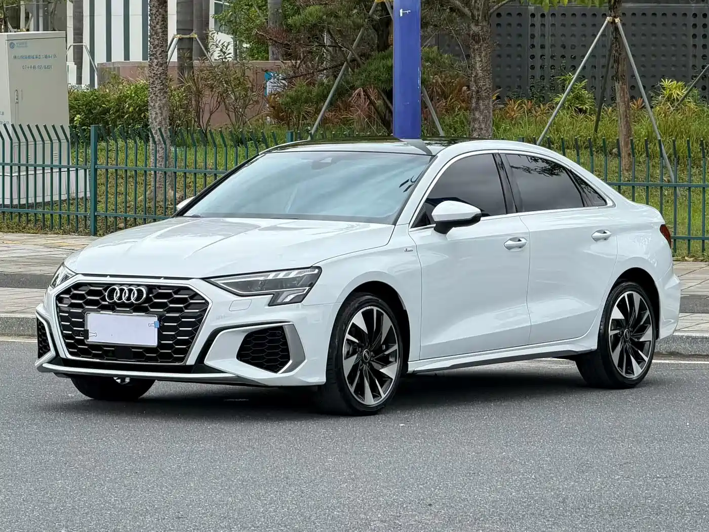 奥迪A3 2024款 A3L Limousine 35 TFSI 时尚运动型 2024