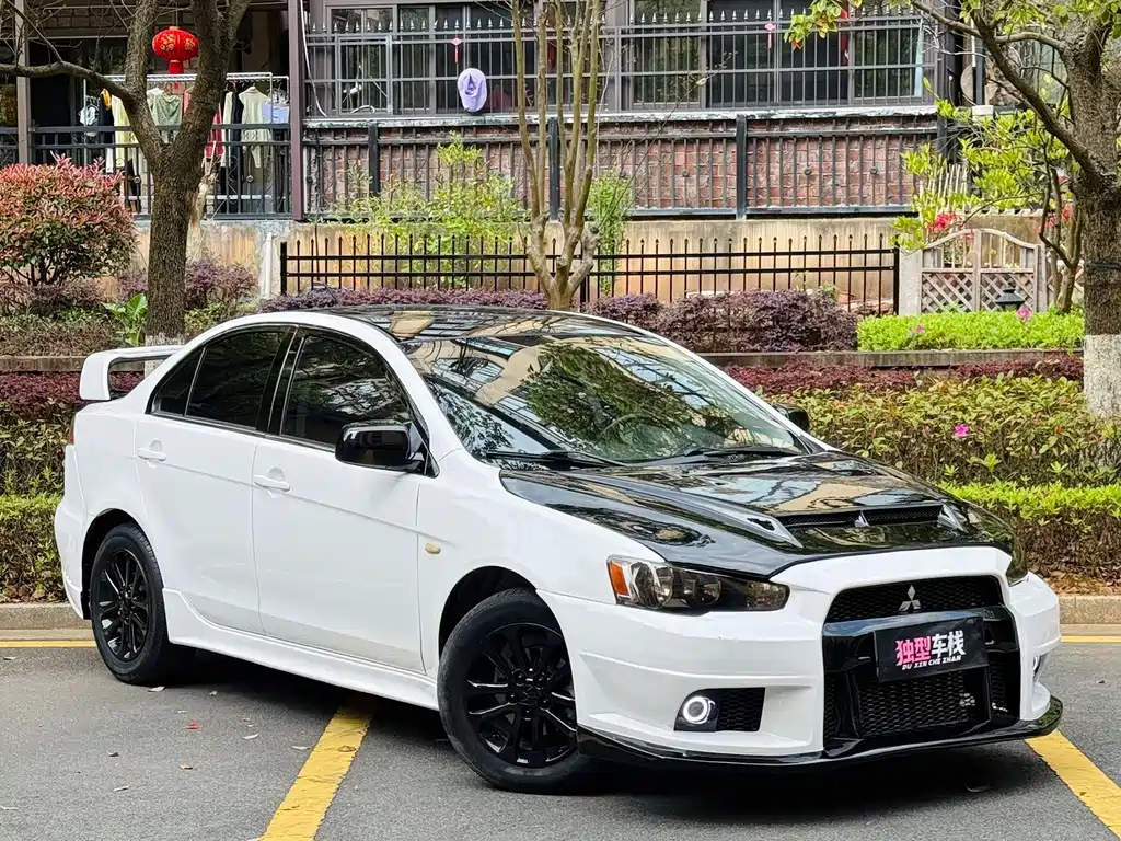 Mitsubishi Lancer EX — миниатюра 3