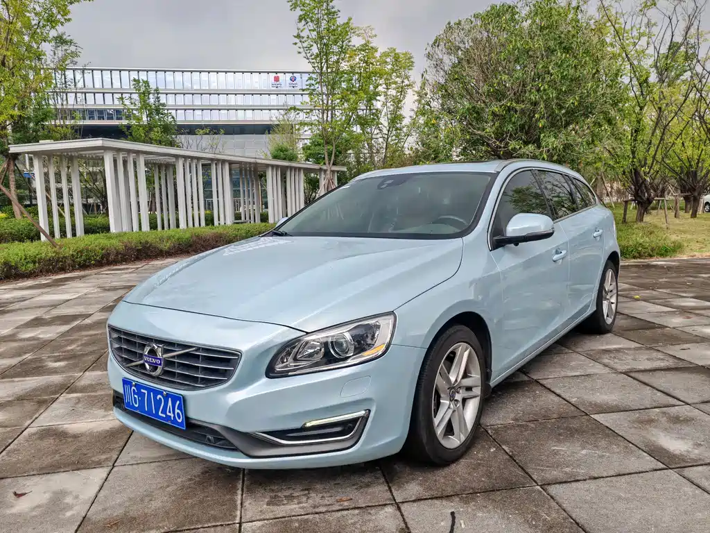 Volvo V60