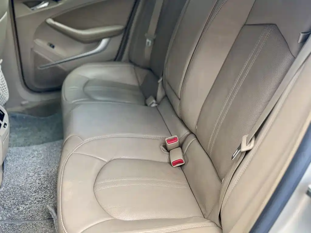 Cadillac CTS — миниатюра 12