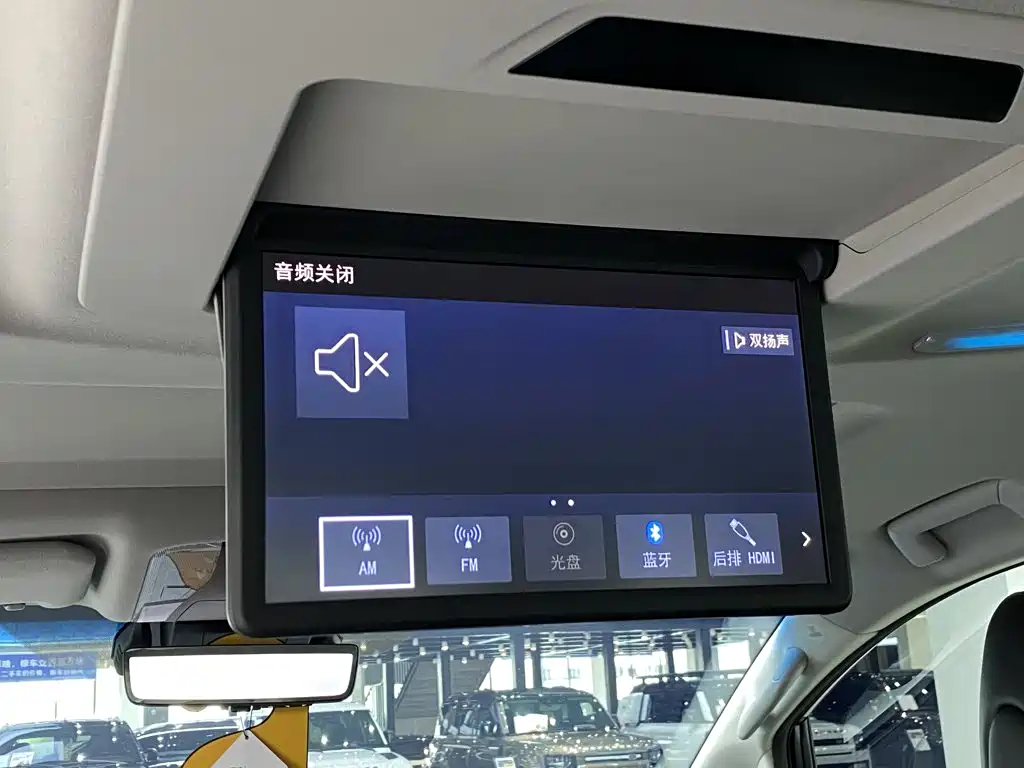 Toyota Vellfire — миниатюра 27