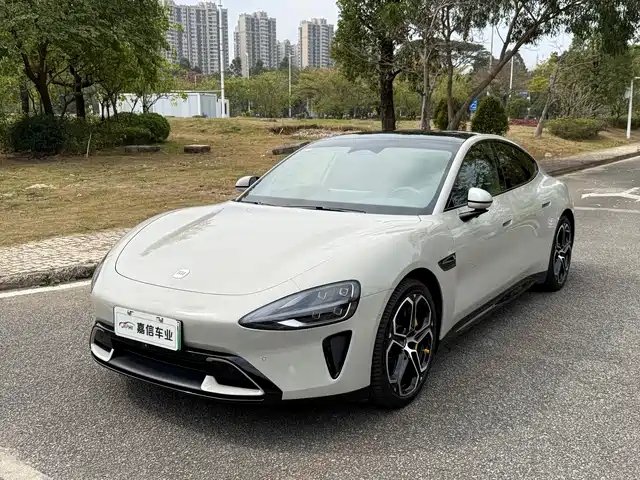 XIAOMI CAR XIAOMI SU7 2024