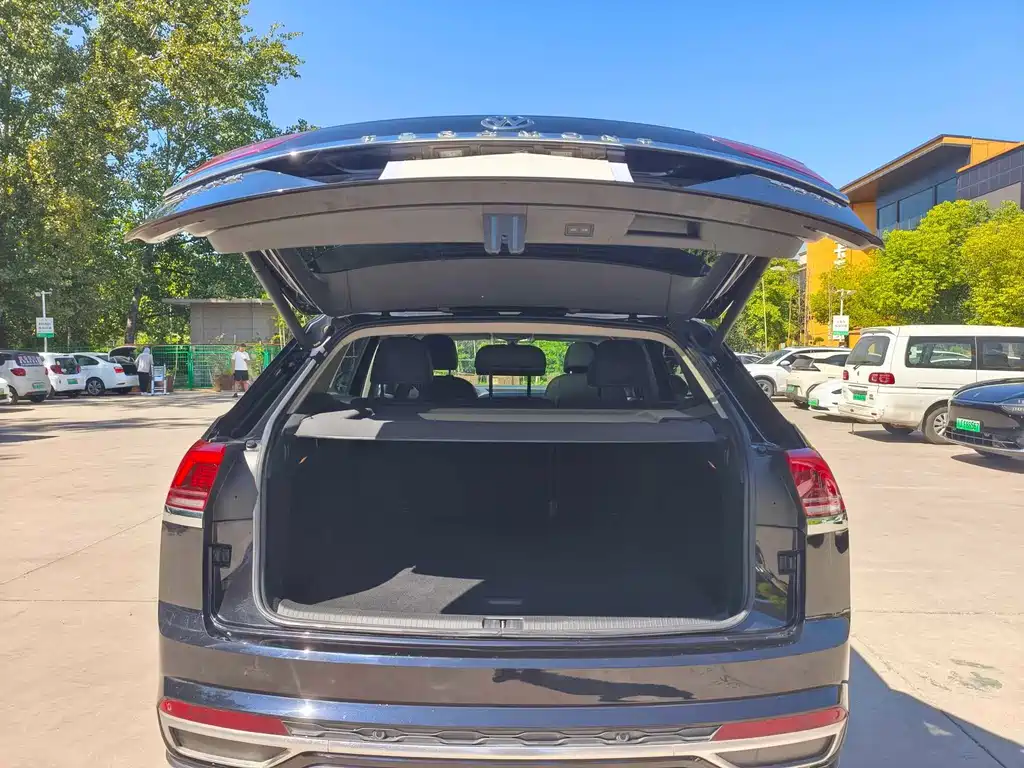 Volkswagen Teramont — миниатюра 18