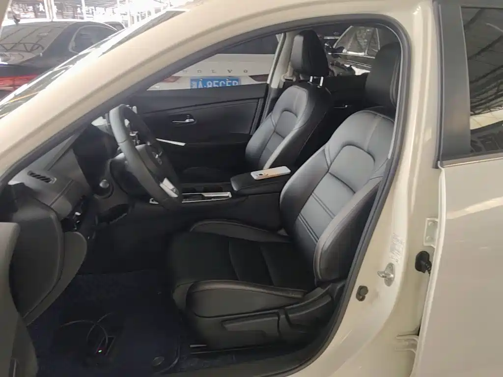Nissan Sylphy — миниатюра 15