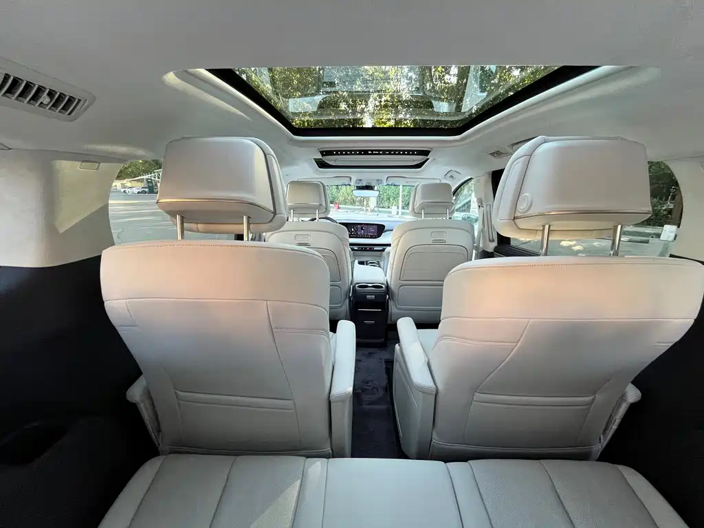 Buick GL8 Hybrid — миниатюра 15