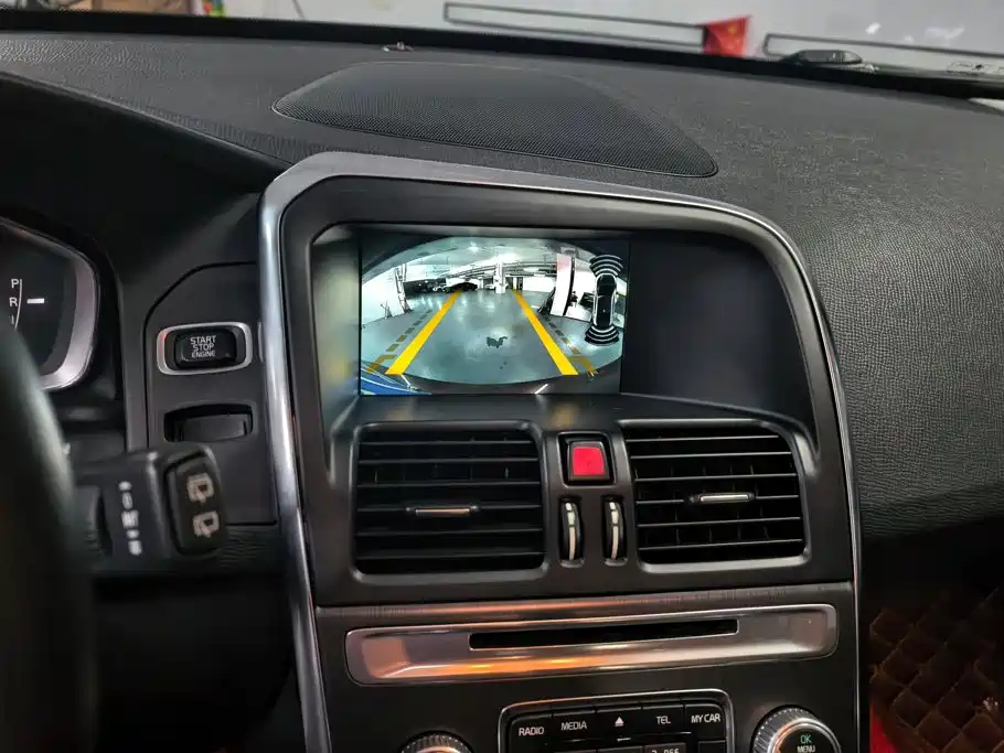 Volvo XC60 — миниатюра 13