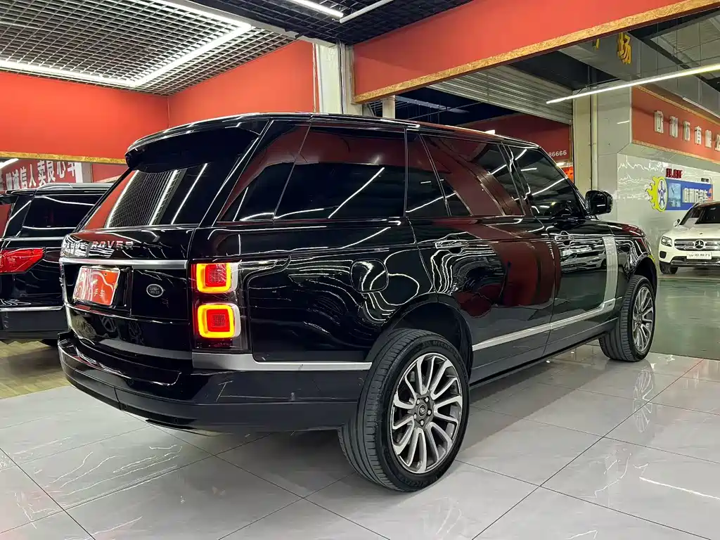 Land Rover Range Rover 2020 3.0 L6 Long Wheelbase