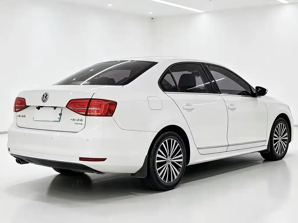 Volkswagen Sagitar — миниатюра 11