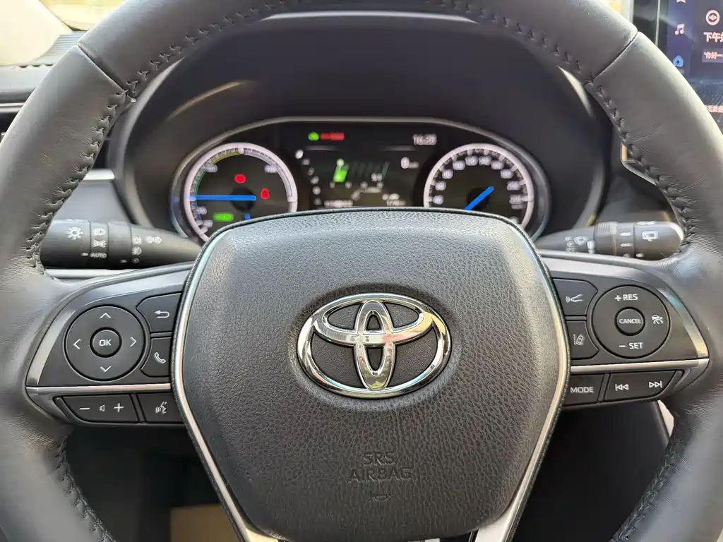 TOYOTA LING FANG HARRIER