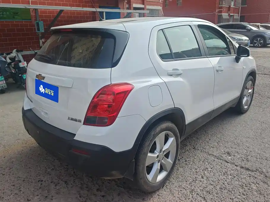 Chevrolet Trax — миниатюра 3