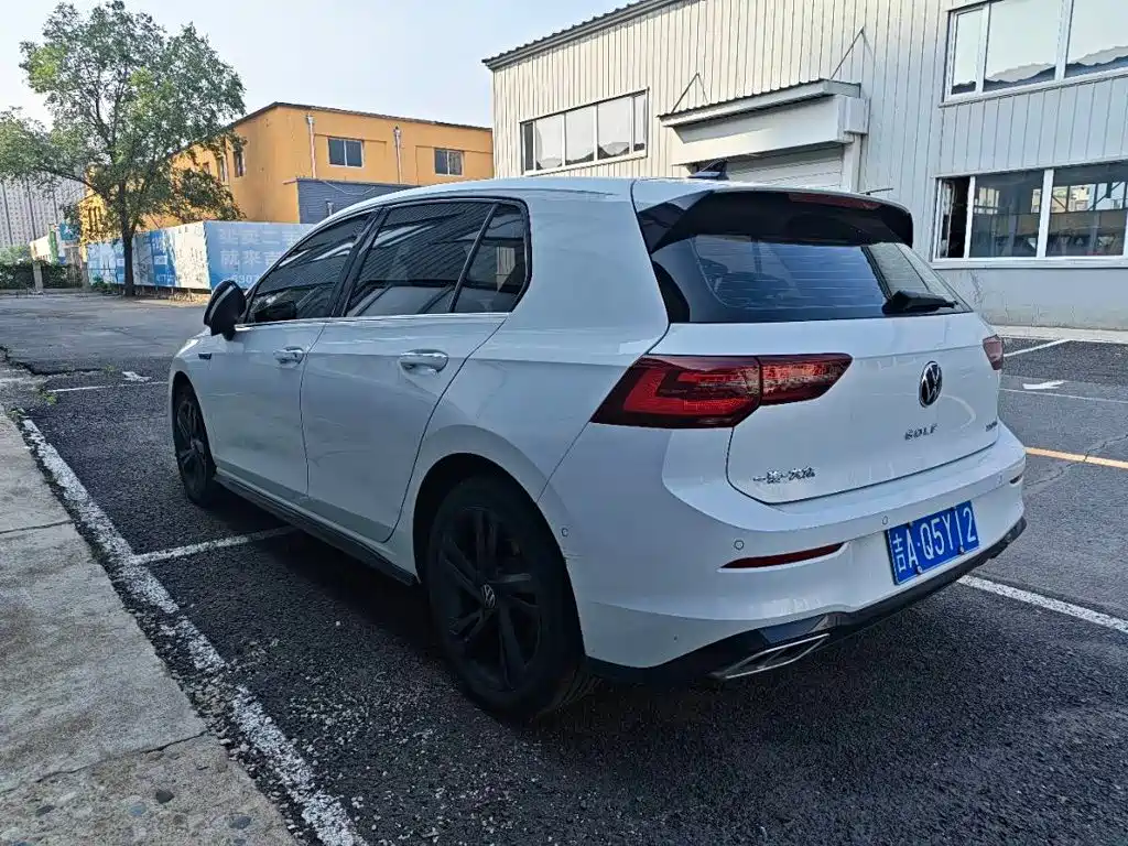 Volkswagen Golf — миниатюра 11