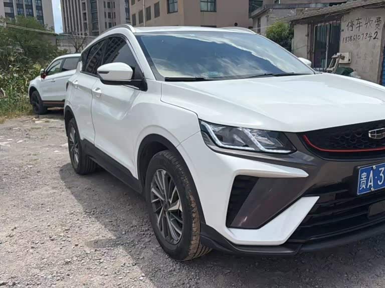 Geely Binyue 1.4 л 2022 г. Белый, пробег 25000 км