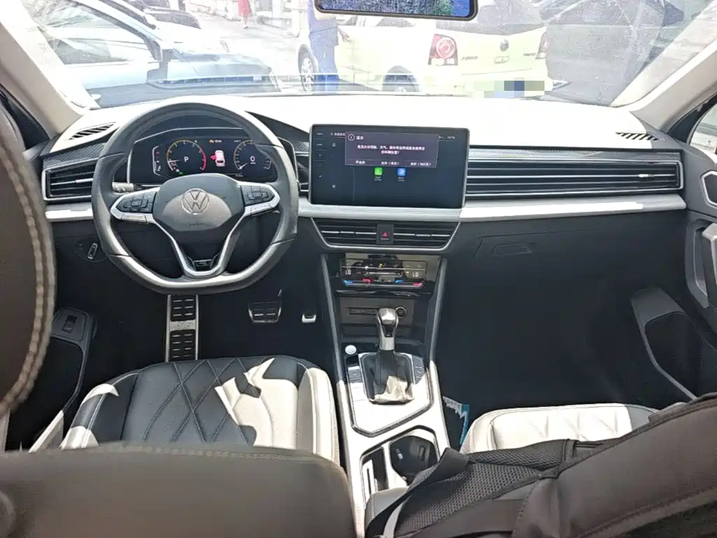 Volkswagen Tiguan L L 2024 330TSI AT R-Line