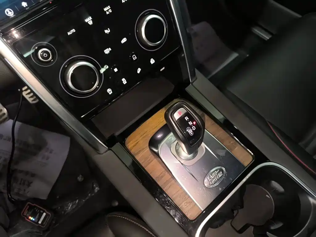 Land Rover Discovery Sport — миниатюра 14