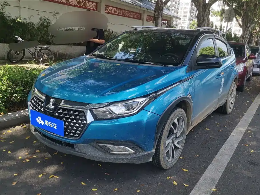 Купить Luxgen U5 SUV