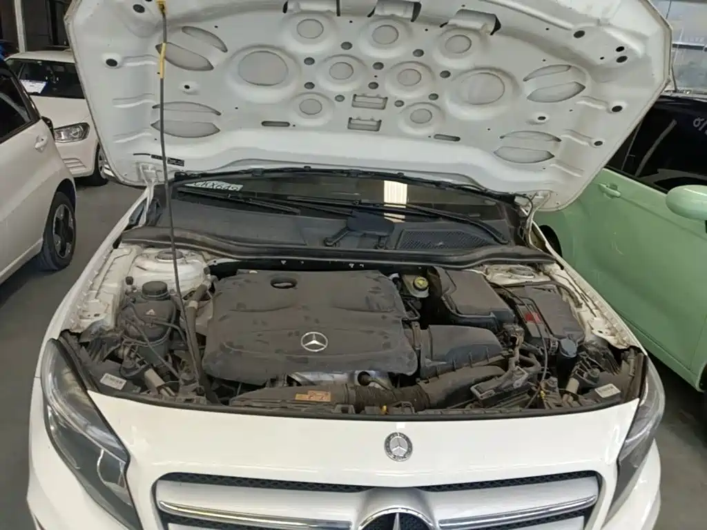 Mercedes-Benz GLA — миниатюра 20