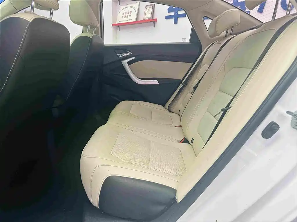 Changan V7 — миниатюра 23