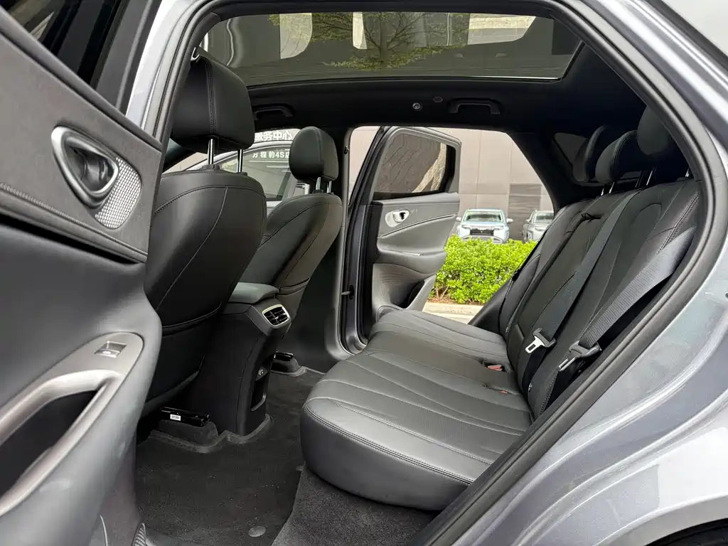 BYD Sealion 06 — миниатюра 8