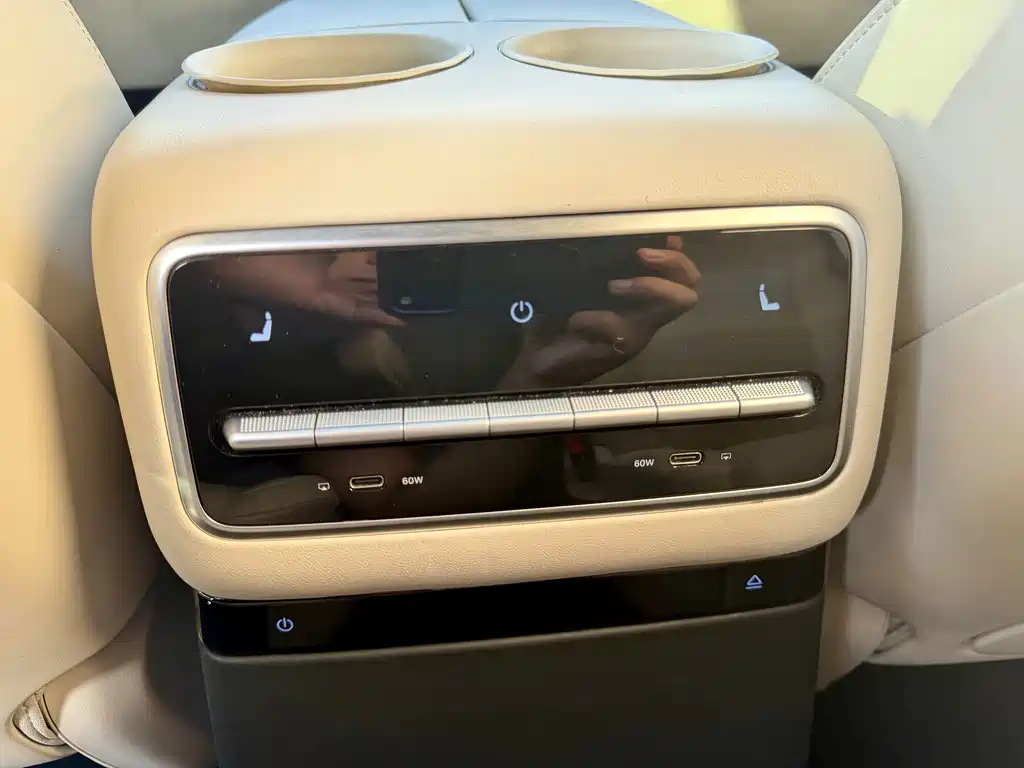 Li Auto Li L9 — миниатюра 14