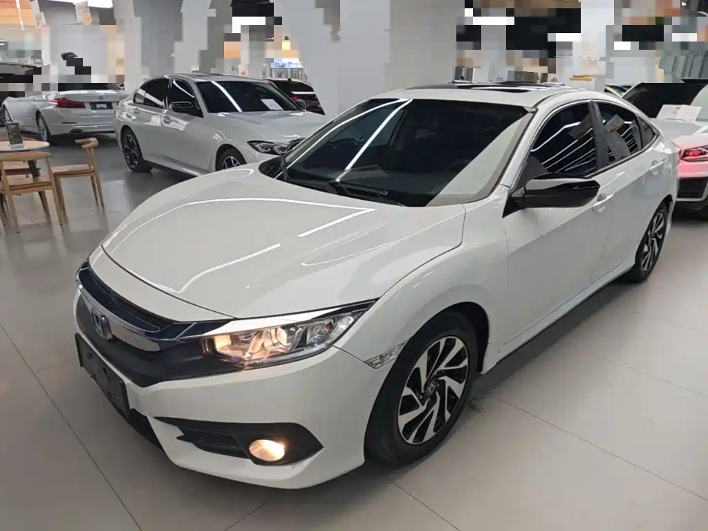 Honda Civic 2016 220TURBO CVT Luxury