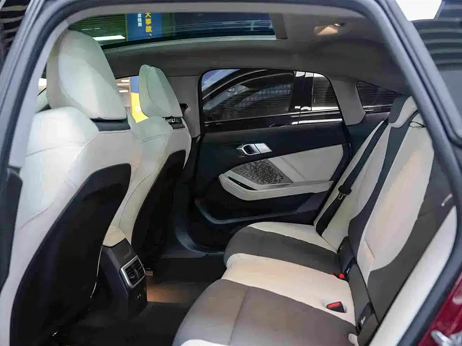 BMW 2 Series — миниатюра 5