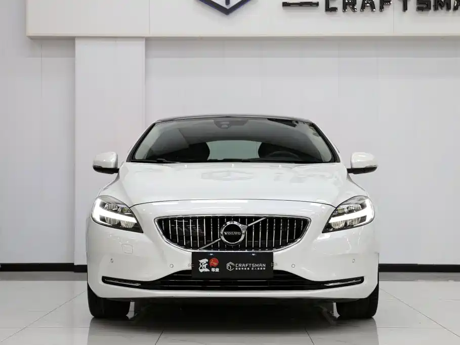 Volvo V40 — миниатюра 17