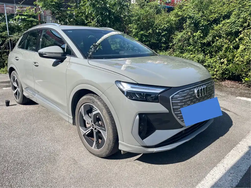 Audi Q4 E-tron