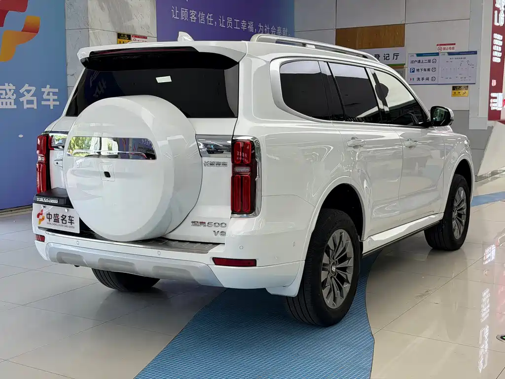 Tank 500 2023 3.0T Sport 5 мест