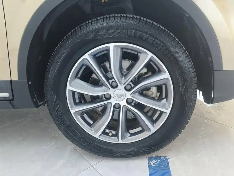 Geely Boyue — миниатюра 6