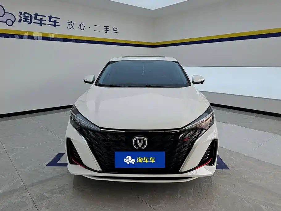 Changan Eado — миниатюра 2