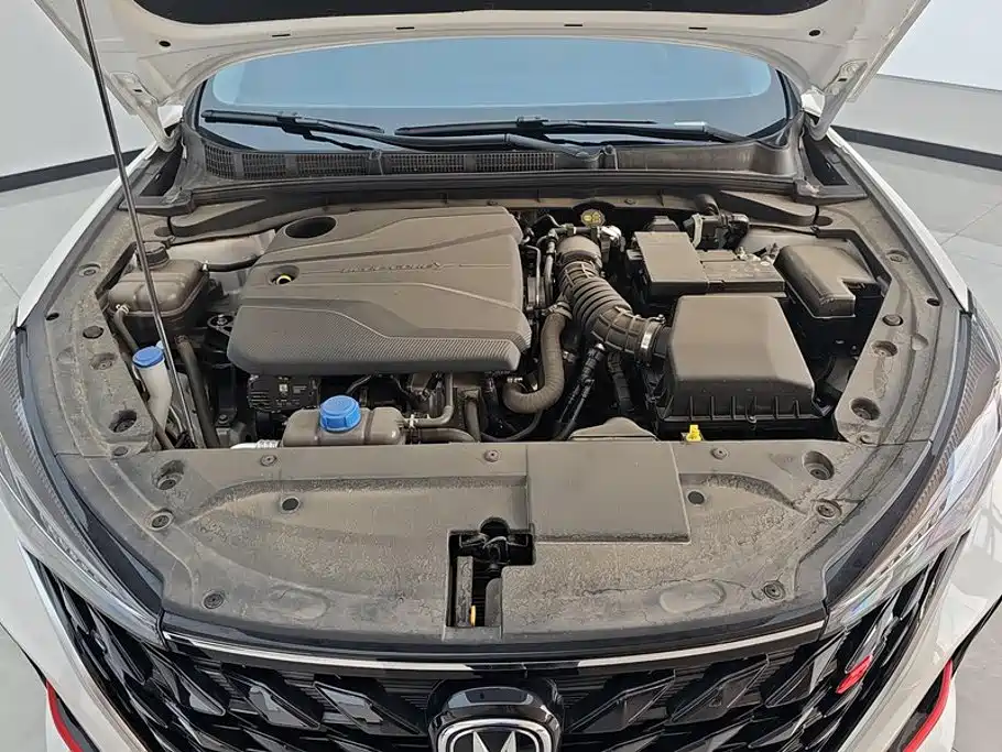 Changan Eado — миниатюра 10