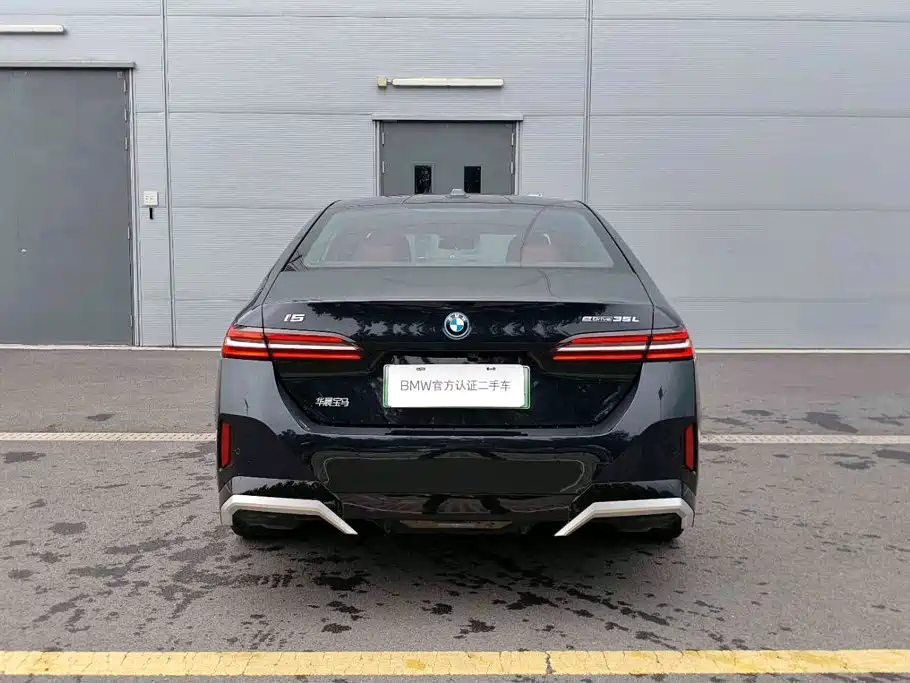 BMW i5 — миниатюра 3