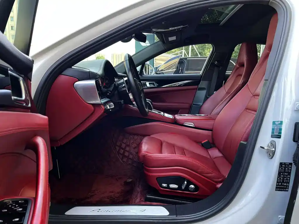 Porsche Panamera Hybrid Panamera 4 E-Hybrid 2.9T, фото 3