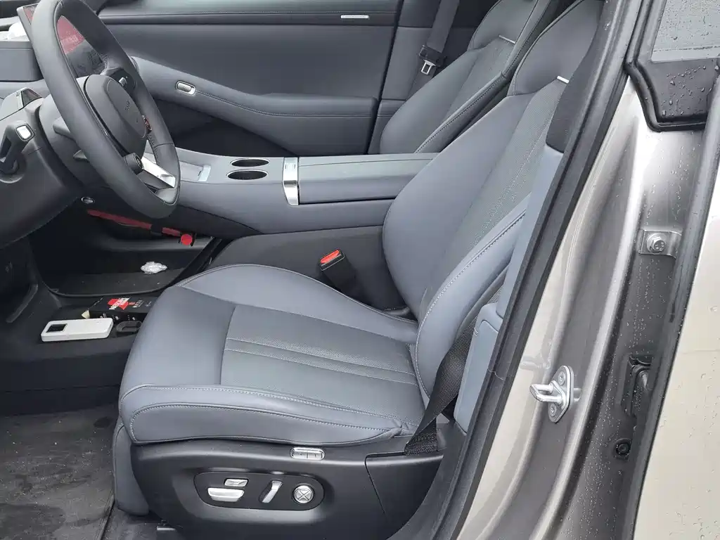 XIAOMI CAR XIAOMI YU7