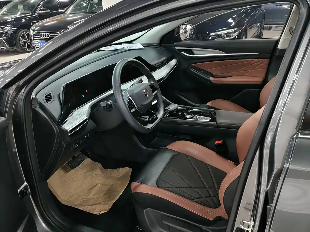 Changan Eado — миниатюра 4