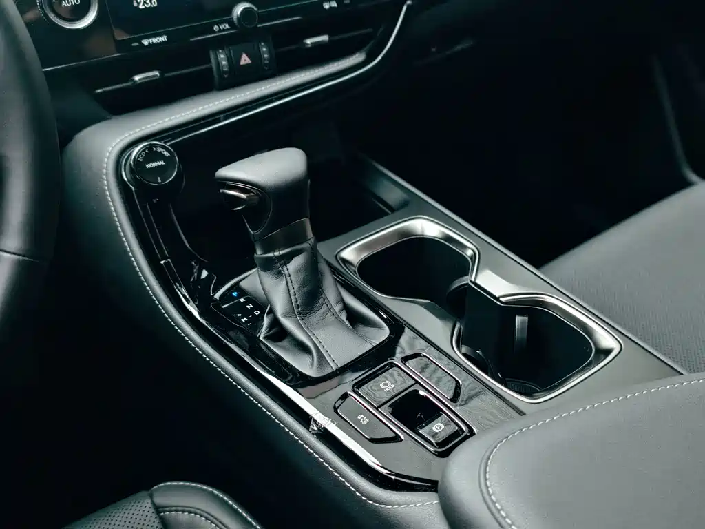 Lexus NX — миниатюра 14