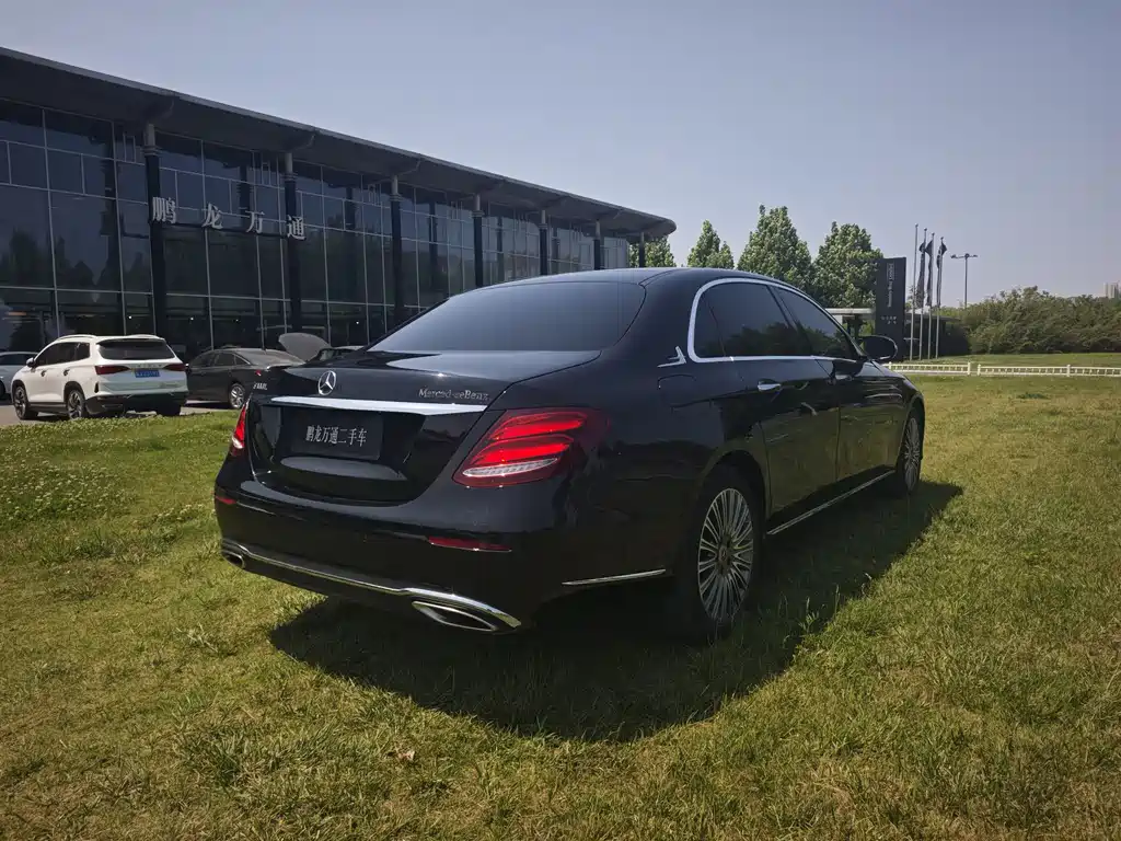 Mercedes-Benz E-Class E 2020 E 300 L Fashion