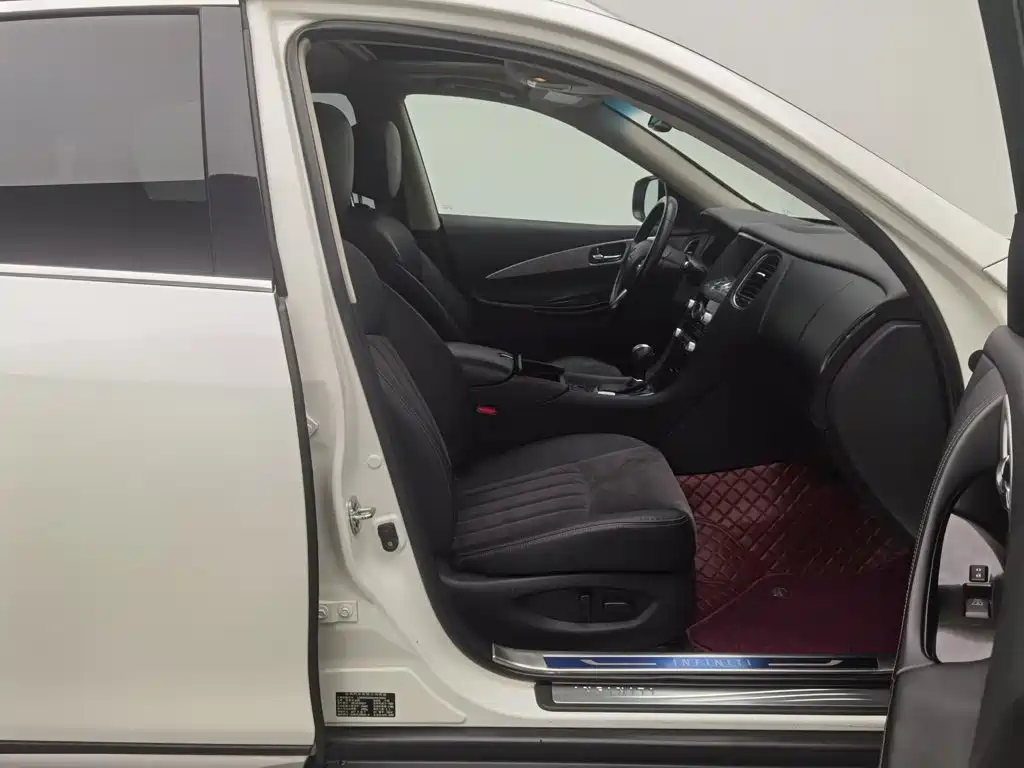 Infiniti QX50 — миниатюра 23