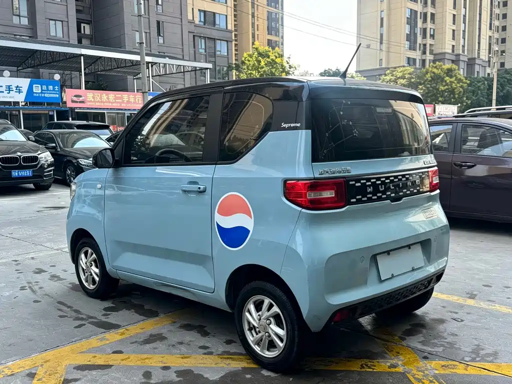 Wuling MINIEV — миниатюра 7