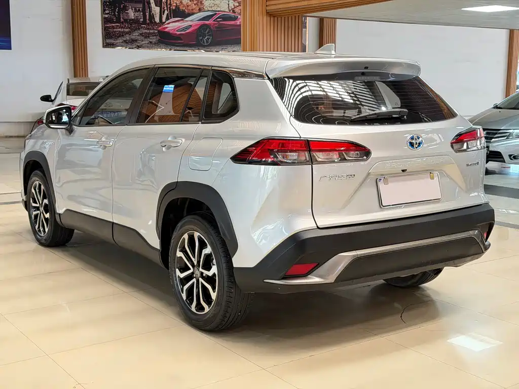 Toyota Frontlander — миниатюра 22