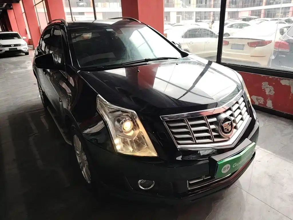 Cadillac SRX — миниатюра 4