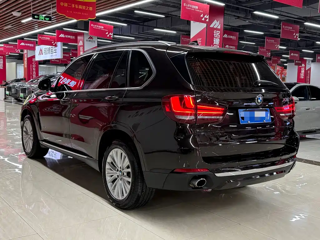 BMW X5 (Import) — миниатюра 7