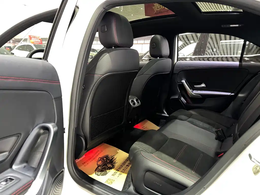 MERCEDES-BENZ A CLASS