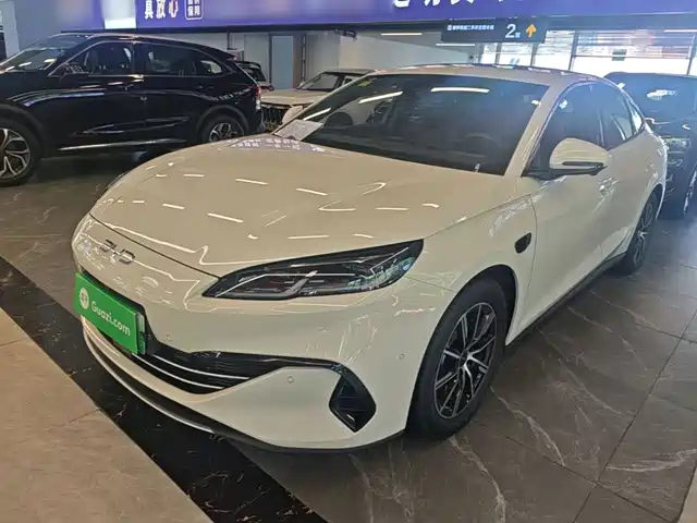 2025 BYD Seal