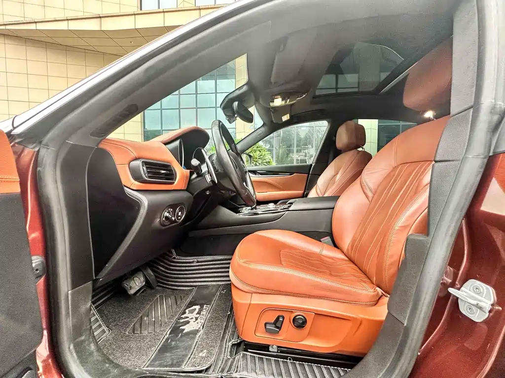 Maserati Levante — миниатюра 10