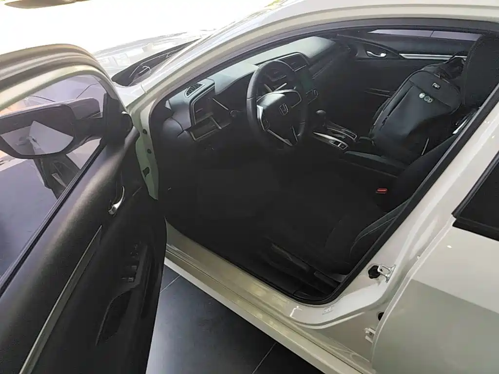 Honda Civic — фотографии объявления, Фото 16