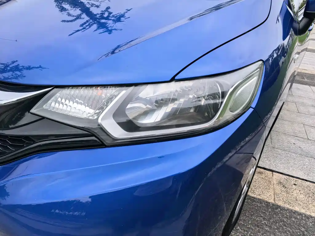 Honda Fit — миниатюра 4